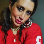 Nicole Waldron - @niknikboss13 - Instagram