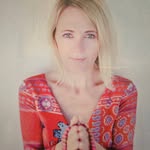Nicole Withrow - @nicole_withrowhealinglight - Instagram