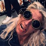 Nicolette Brown - @nicki.madein1984 - Instagram