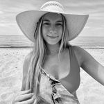 nicolette johnson - @nicolette_johny - Instagram