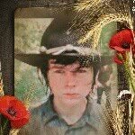 Nicolette woods* (riggs)* - @_chandler_riggs_1999 - Instagram