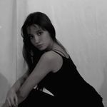 Nieves Escobar - @nievesescobar9197 - Instagram
