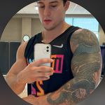 Nick Davis - @cantbewarren - Instagram