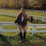 ꪀ𝓲𝘬ꪖ ꪑꪮꪮ𝘳ꫀ ♡︎ - @nika.moore17 - Instagram