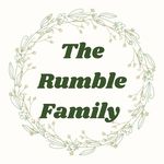 Lee, Niki, Riley, Olivia and Bump - @the.rumble.family - Instagram