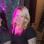 Nicole Rowe - @niki_rowe_22 - Instagram