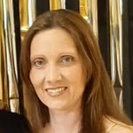 Niki Stevens - @minimalistmommy - Instagram