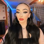Nicole Feely - @nikkiamberrosewarren - Instagram