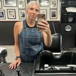 Nicole Janke - @nikkibarbertiene - Instagram