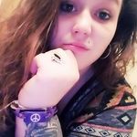 Nikki Childs - @nikki.childs.598 - Instagram