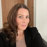 Nikki Edmond-Beecroft - @nikkibee35 - Instagram