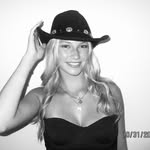 Nikki Ewald - @nikkiewa1d - Instagram