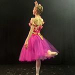 Nikki Ferry - @nikki_ferry - Instagram