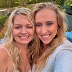Nikki Holton - @nakitaglitta - Instagram