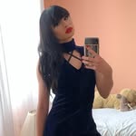 nikki ✧･ﾟ: * - @nikkihowelll - Instagram