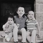 Nikki Howe - @thehowehouse5 - Instagram