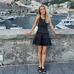 Nikki Howe - @nicolawebb6839 - Instagram
