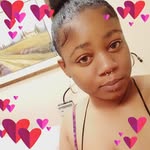 Nikki Howell - @nikki.howell.188 - Instagram