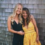 Nikki Howe’s Closet - @nikkihowescloset - Instagram
