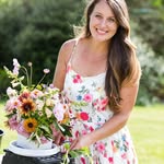 Niki Irving - @flourishflowerco - Instagram