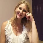 Nikki Lambert-Nitzband - @ayur_yoga_angel - Instagram