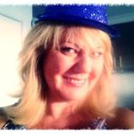 Nikki Lyons - @nikki.lyons.54 - Instagram