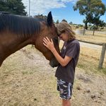 Nikki Morrow - @manesupport_ - Instagram