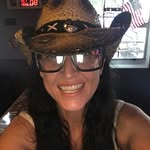 Nikki Moss - @nikkimoss0400 - Instagram