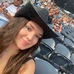 Nikki Rodgers - @nikkirodgers - Instagram