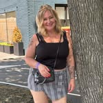 Nikki Walls - @nikki0699 - Instagram