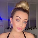 Nikki Weaver - @platinumloxx - Instagram
