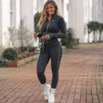 @nikolascuallison - Instagram