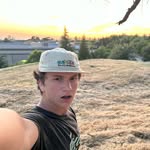 Nikolas brown - @nikbrn33 - Instagram