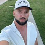 Nik Ellis - @nikolas.ellis.furet - Instagram