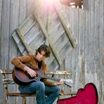 Nikolas Lee - Facebook