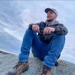 Nikolas Ryan - Facebook