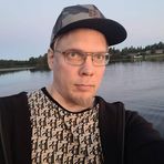 Nikolas Ryan - Facebook