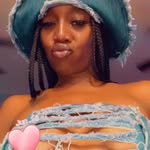 Nicole Howard - @lilniners - Instagram