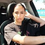Nicole Nelson - @dosesofcoco - Instagram