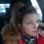 Nina Barker - @ninabarker35 - Instagram