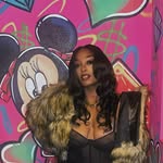 🇸 🇭 🇦 🇳 🇮 🇳 🇦 💋 - @ninabeamma - Instagram