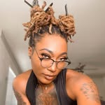 @ninablevins09 - Instagram