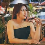 Nina Bui - @ninabuimakeup - Instagram