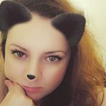 Nina c - @nina___couch - Instagram