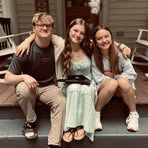 Nina Decker Brooks - Facebook