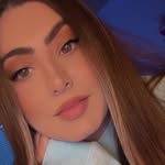 Nina Escobar - @lovielove27 - Instagram