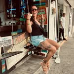 Nina Ewing - @neeeenuhhh - Instagram