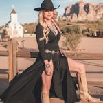 Nina Johnson - @ninajohnsonrei - Instagram