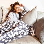 Nina Lyday - @s_tylebyninarenee9 - Instagram