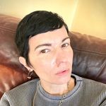 Nina Pearson - @lefthandedvampire - Instagram